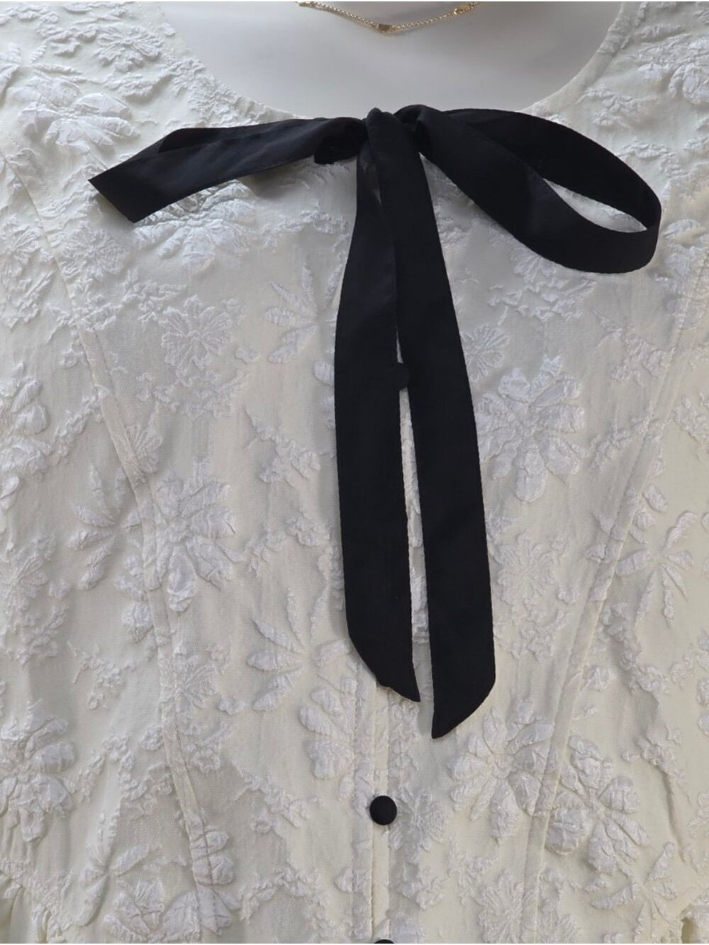 Oddi 3X Ivory Floral Jacquard Peplum Blouse Bow Puff Sleeve Cottagecore NWT - Picture 7 of 11